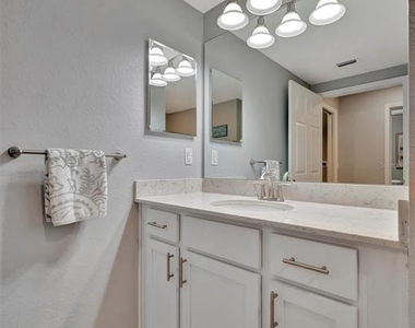 947 Tidewater Shores Loop - Photo Thumbnail 45