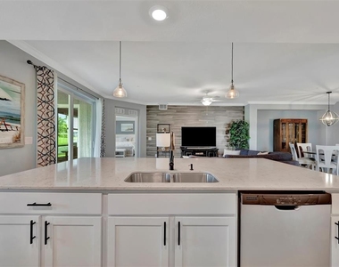 947 Tidewater Shores Loop - Photo Thumbnail 19