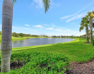 947 Tidewater Shores Loop - Photo Thumbnail 56