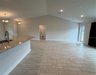 4865 Manila Avenue - Photo Thumbnail 23