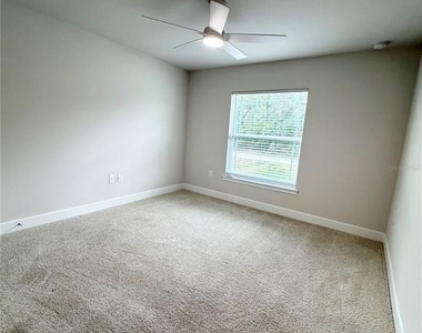 4865 Manila Avenue - Photo Thumbnail 12