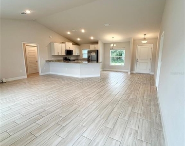 4865 Manila Avenue - Photo Thumbnail 8