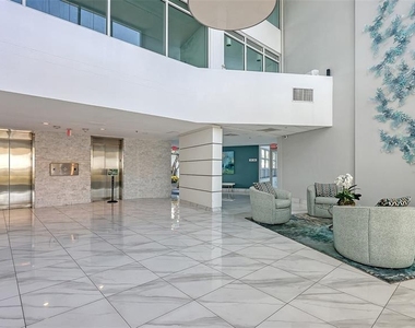 888 Boulevard Of The Arts - Photo Thumbnail 5
