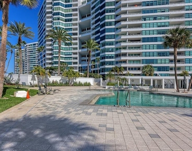888 Boulevard Of The Arts - Photo Thumbnail 46