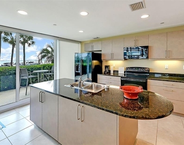 888 Boulevard Of The Arts - Photo Thumbnail 42