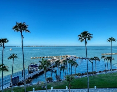 888 Boulevard Of The Arts - Photo Thumbnail 51