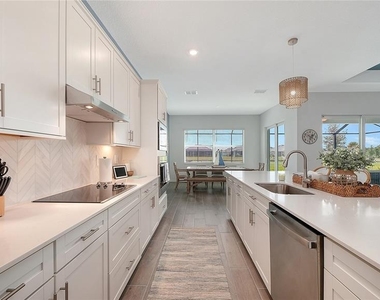 17140 Albatross Road - Photo Thumbnail 9