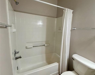 4802 51st Street W - Photo Thumbnail 28