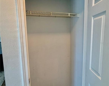 4802 51st Street W - Photo Thumbnail 7
