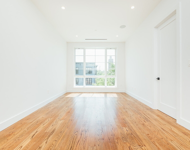 901 Herkimer St - Photo Thumbnail 1