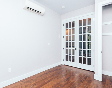 1603 New York Ave - Photo Thumbnail 4