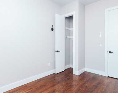 1603 New York Ave - Photo Thumbnail 5