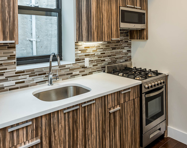 316 Patchen Ave - Photo Thumbnail 11
