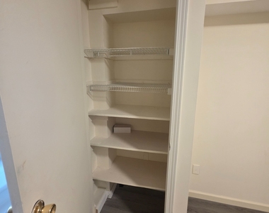 1264 Ryder Street - Photo Thumbnail 4