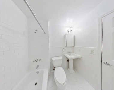 322 East 14th Street - Photo Thumbnail 4