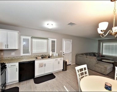 5129 Rose Elise Street - Photo Thumbnail 12