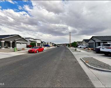 5129 Rose Elise Street - Photo Thumbnail 33