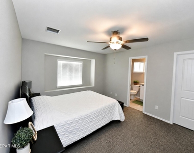 5129 Rose Elise Street - Photo Thumbnail 16