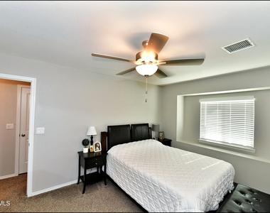 5129 Rose Elise Street - Photo Thumbnail 17