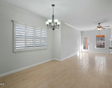 1451 Senda Del Sol Lane - Photo Thumbnail 4