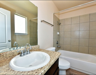 916 Villa Seca Drive - Photo Thumbnail 25