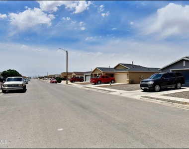 916 Villa Seca Drive - Photo Thumbnail 41