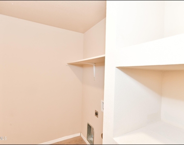 916 Villa Seca Drive - Photo Thumbnail 33