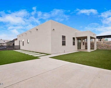 13183 Emerald Isle Street - Photo Thumbnail 22
