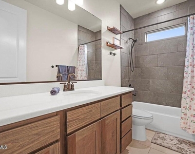 13183 Emerald Isle Street - Photo Thumbnail 18