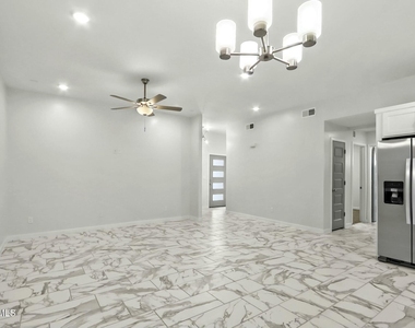 11496 Summer Drive - Photo Thumbnail 20