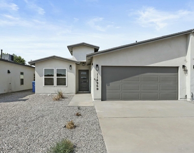 11496 Summer Drive - Photo Thumbnail 1