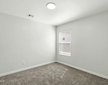 11496 Summer Drive - Photo Thumbnail 21