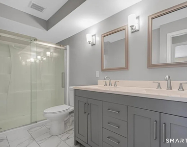 115 Main Street - Photo Thumbnail 7