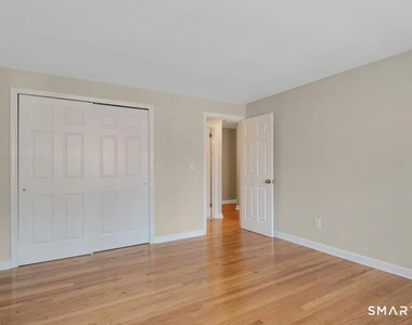 115 Main Street - Photo Thumbnail 6