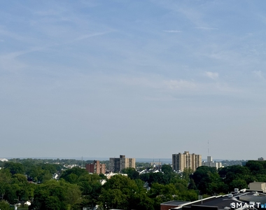 71 Strawberry Hill Avenue - Photo Thumbnail 3