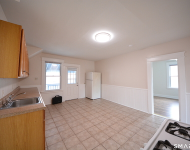 81 Myrtle Avenue - Photo Thumbnail 1