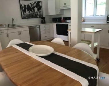 312 Twin Lakes Road - Photo Thumbnail 4