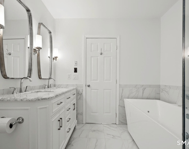 51 Forest Avenue - Photo Thumbnail 5