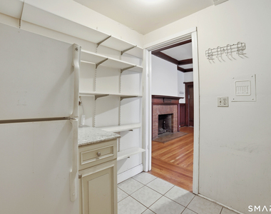 382 Whitney Avenue - Photo Thumbnail 10