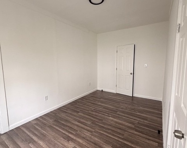 47-49 Putnam Street - Photo Thumbnail 2