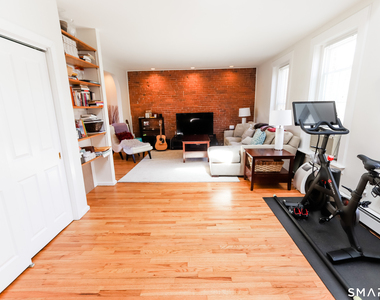 182 Chestnut Street - Photo Thumbnail 2
