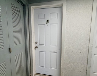 548 Hansen Ave - Photo Thumbnail 1