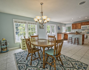 134 Chapel Harbor Dr - Photo Thumbnail 14