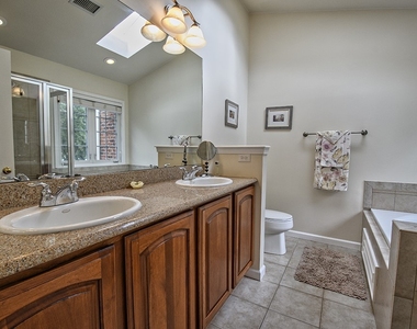 134 Chapel Harbor Dr - Photo Thumbnail 18