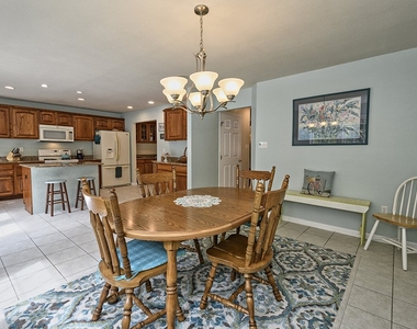 134 Chapel Harbor Dr - Photo Thumbnail 13
