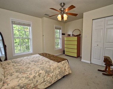 134 Chapel Harbor Dr - Photo Thumbnail 20