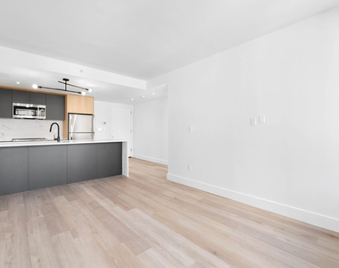 1650 Madison Avenue - Photo Thumbnail 4