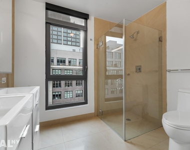 181 Front Street - Photo Thumbnail 3