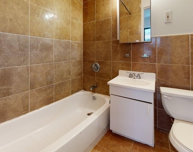 East 53rd Street - Photo Thumbnail 8
