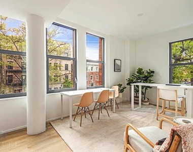 Sterling Place - Photo Thumbnail 3